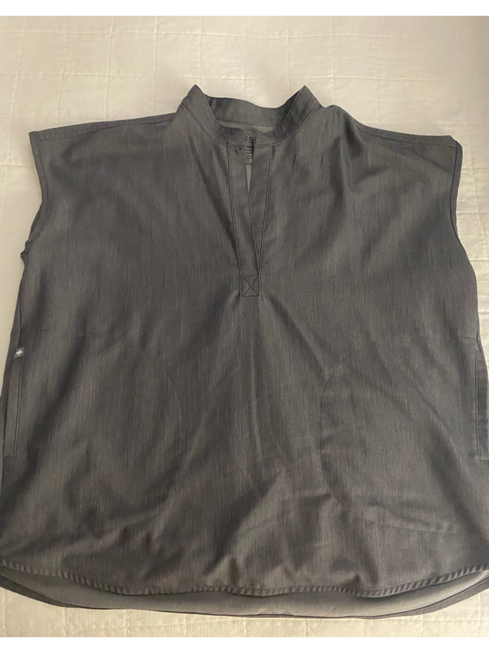 Figs Women's Rafaela Top in Gray - worn once